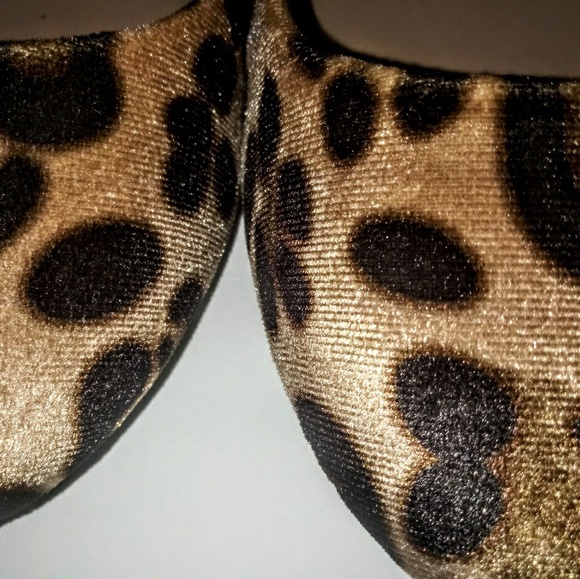 Mix No. 6 Danzey Velvet Leopard Print Flats - Picture 5 of 6